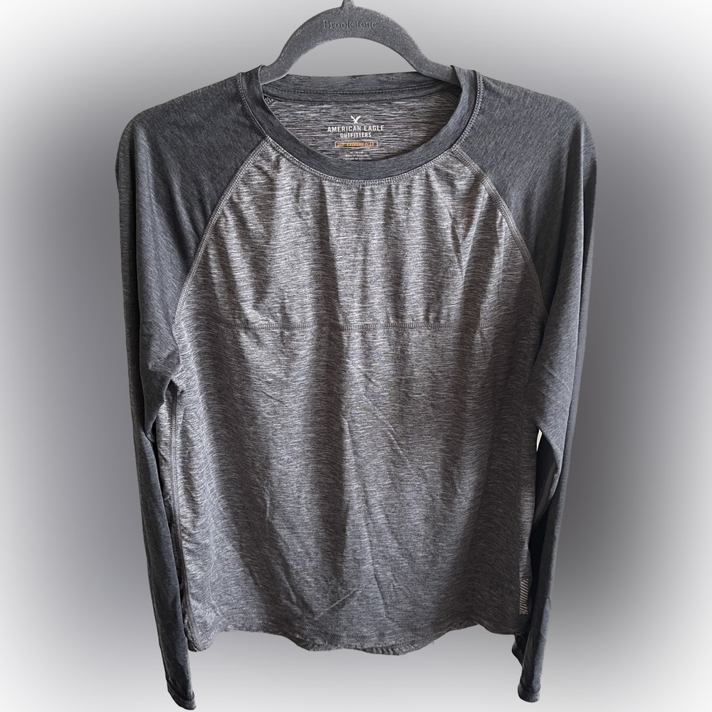 Men’s American Eagle Long Sleeve Shirt, size Medium
